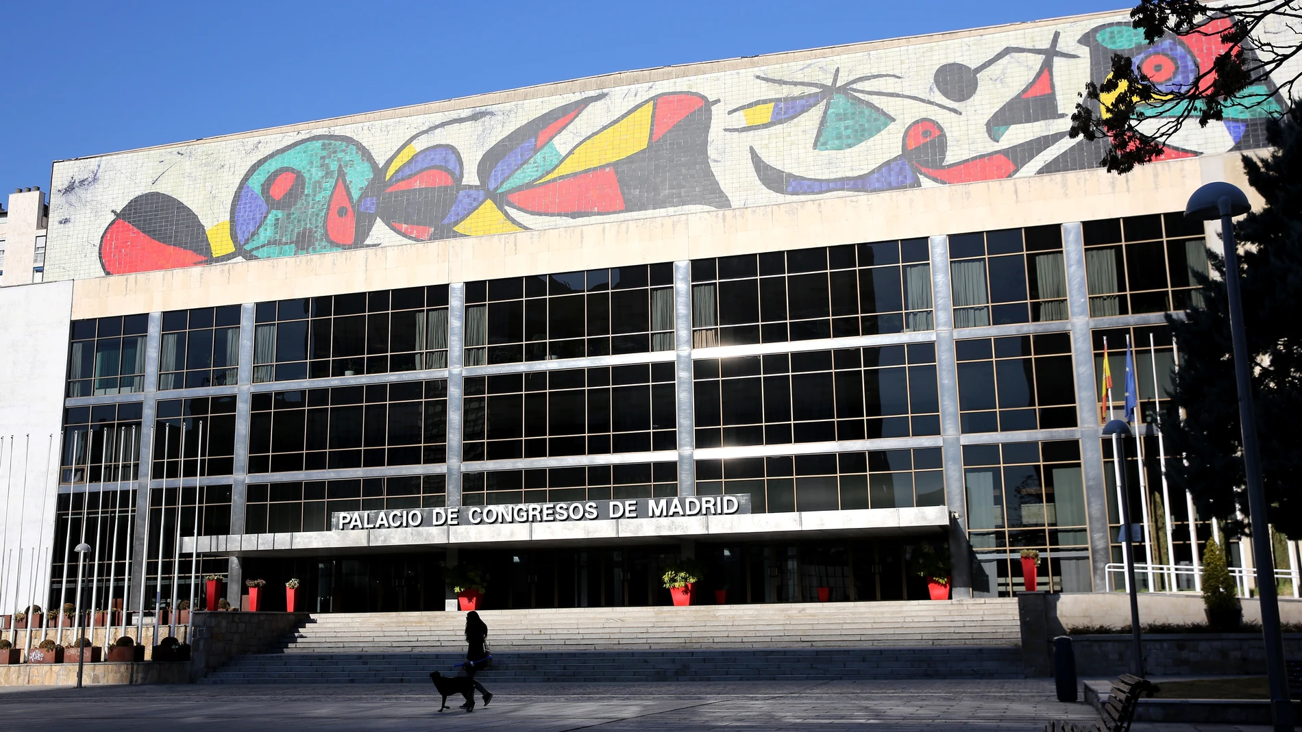 España tiene el compromiso de acondicionar el Palacio de Congresos y Exposiciones de Madrid, en el Paseo de la Castellana, para albergar la nueva sede de la Organización Mundial del Turismo (OMT)