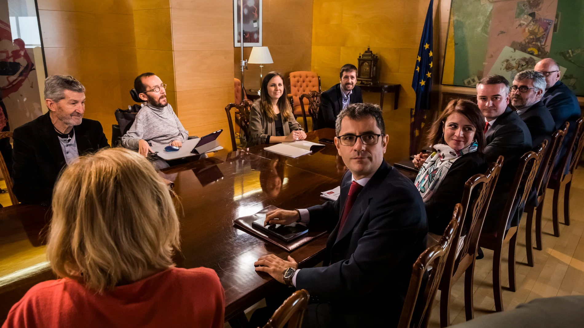 El PSOE y Unidas Podemos durante la constitución de la Comisión Permanente de Seguimiento del Acuerdo de coalición, en febrero de 2020