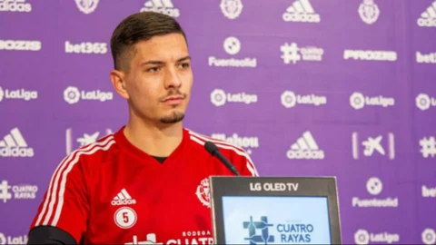 Javi Sánchez en rueda de prensa.