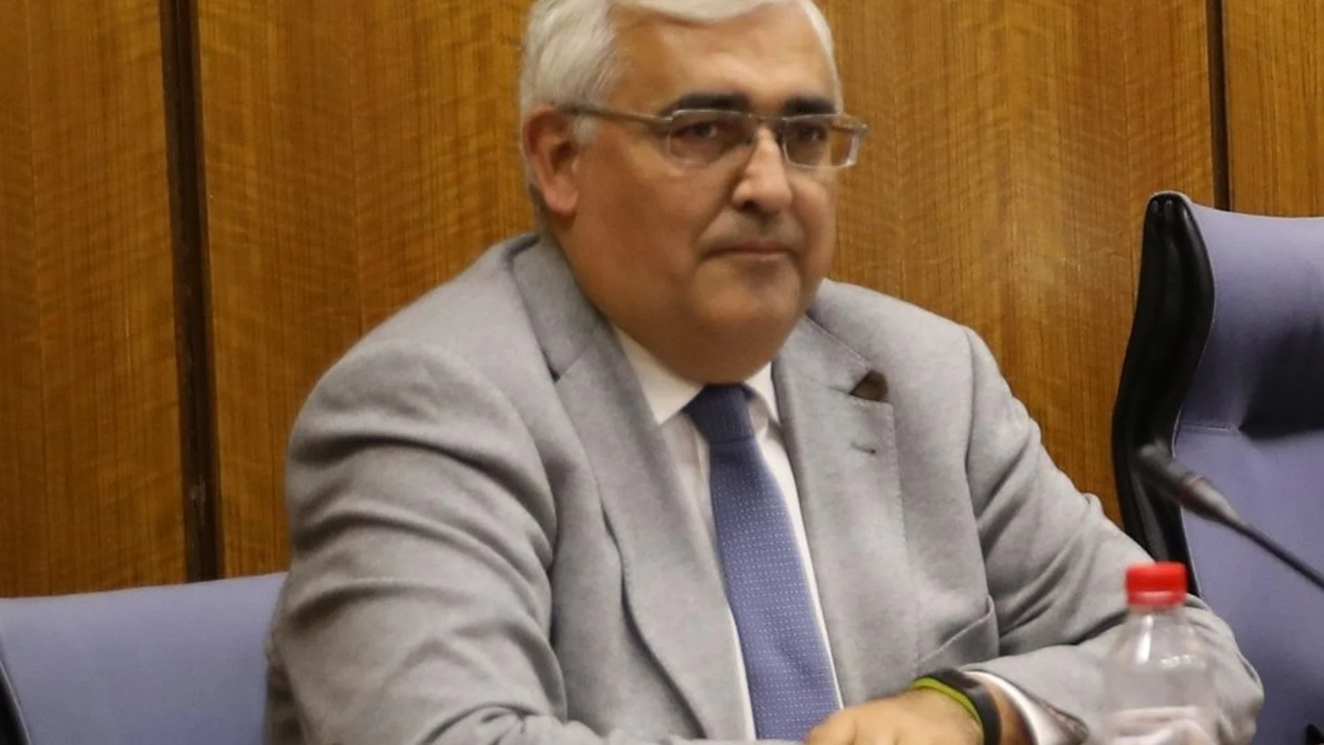 El diputado del PSOE-A y ex consejero de Economía y Hacienda Antonio Ramírez de Arellano comparece en la comisión de Investigación de la Faffe el 8 de noviembre de 2019