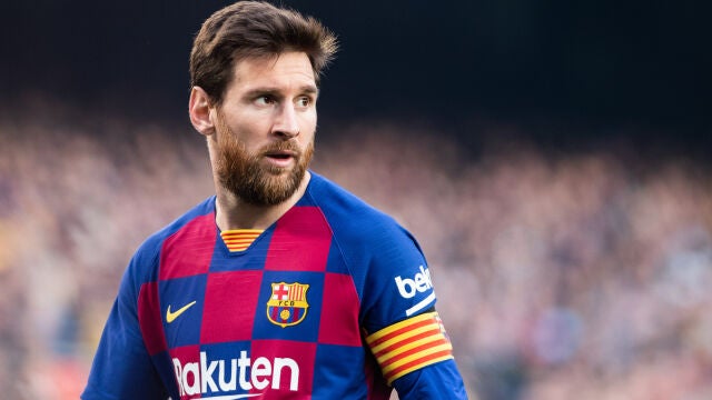 Lionel Messi y el Barcelona vuelven al Camp Nou.