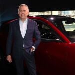El presidente de Ford en Europa, Stuart Rowley, en la presentación del Mustang totalmente eléctrico.