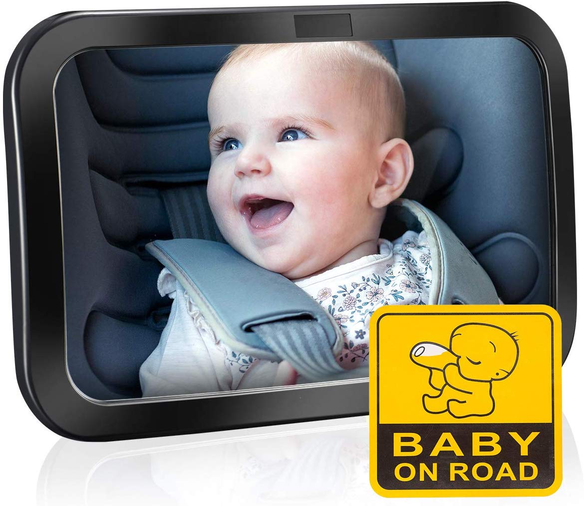 Llevas a tu bebé en el coche? Con este retrovisor podrás vigilarle