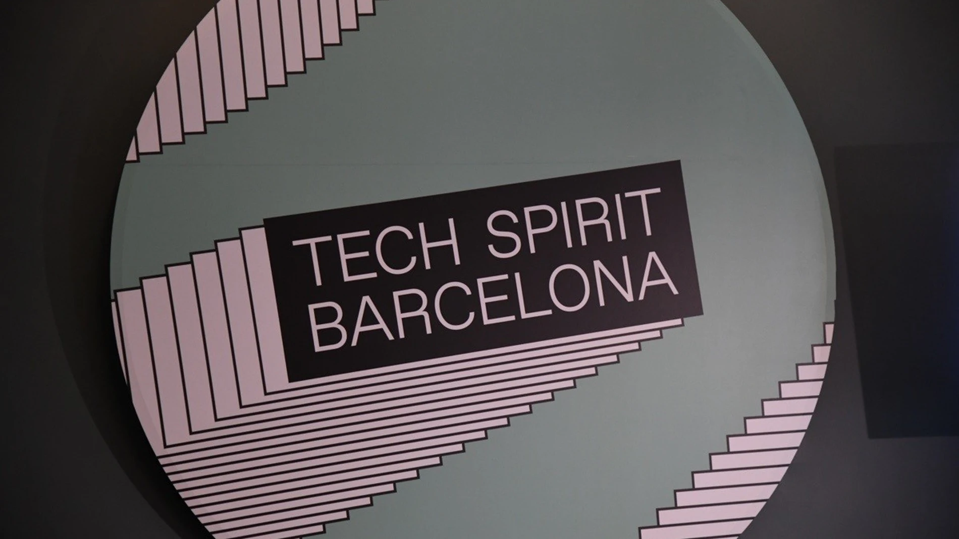 Tech Spirit Barcelona lanza una campaña para comprar ordenadores para el Casal dels Infants