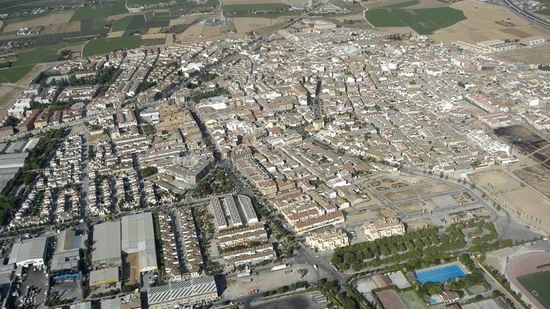 Vista aérea de Albolote en el área metropolitana de Granada