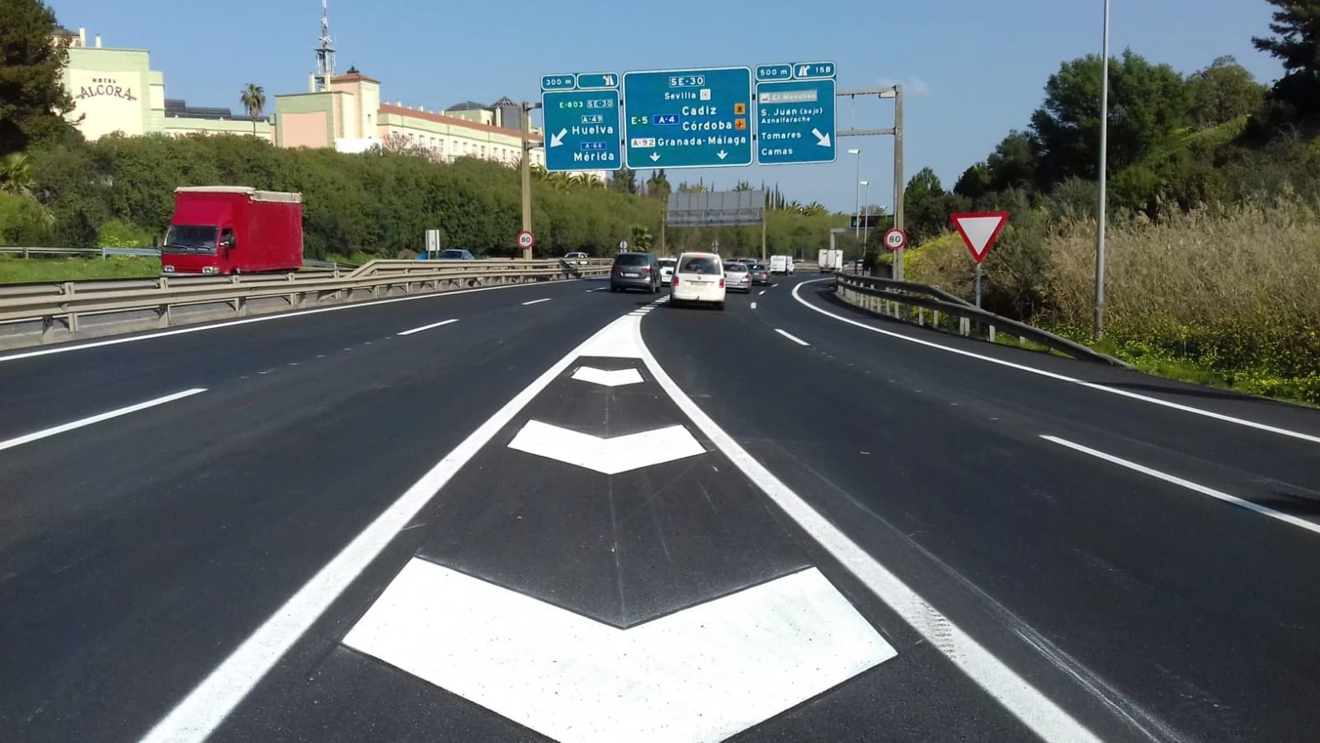 Sevilla.- La Junta invierte 120.000 euros en reparar el acceso de la autovía de Coria hacia la SE-30