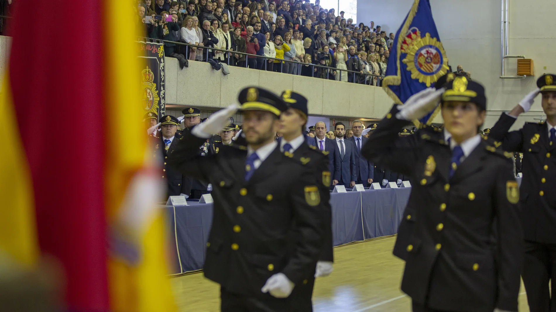 El secretario de Estado de Seguridad, Rafael Pérez, acompañado por el director general de la Policía, Francisco Pardo, y el delegado del Gobierno en Castilla y León, Javier Izquierdo, preside la jura de 371 nuevos inspectores de la Policía Nacional.(I a D) Francisco Pardo, Rafael Pérez y Javier Izquierdo.Ávila, 27-02-2020Foto: Ricardo Muñoz