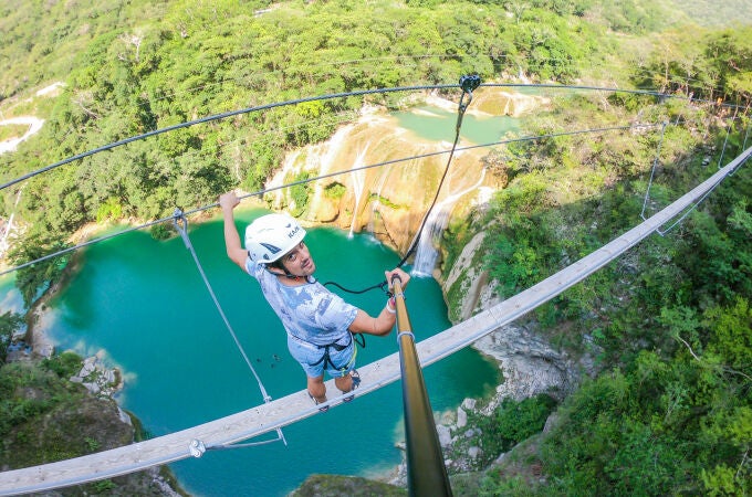 Tirolinas y deportes de aventura