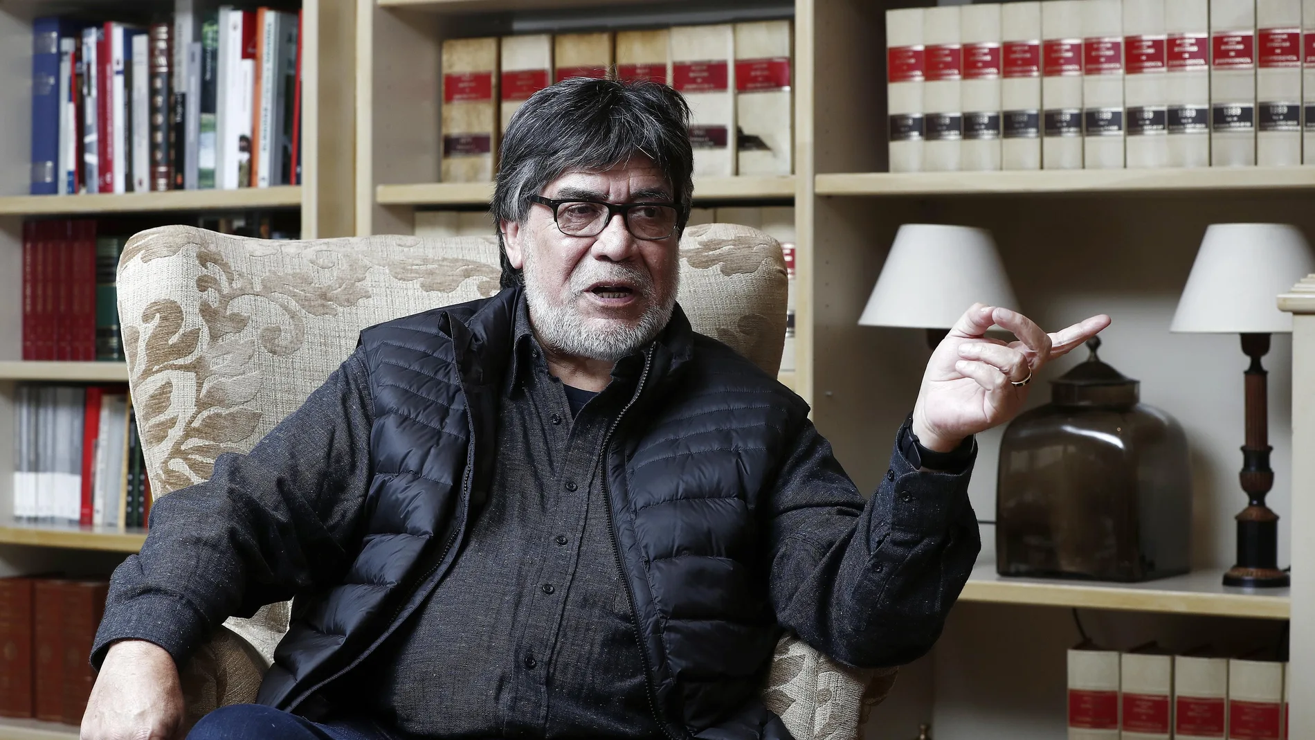El escritor chileno residente en España Luis Sepúlveda, positivo en coronavirus