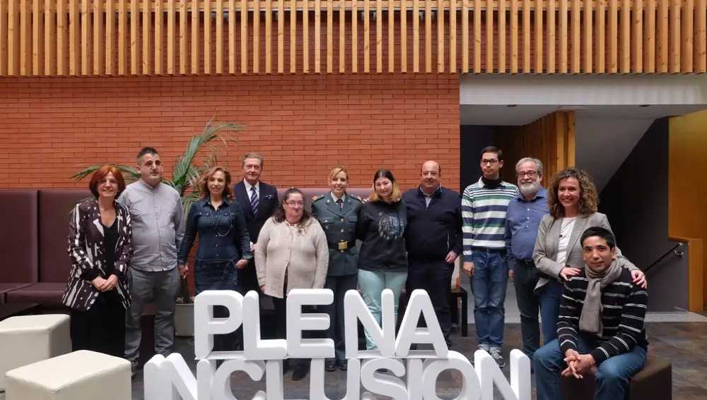 Participantes en la presentación de la nueva campaña de Plena Inclusión Castilla y León