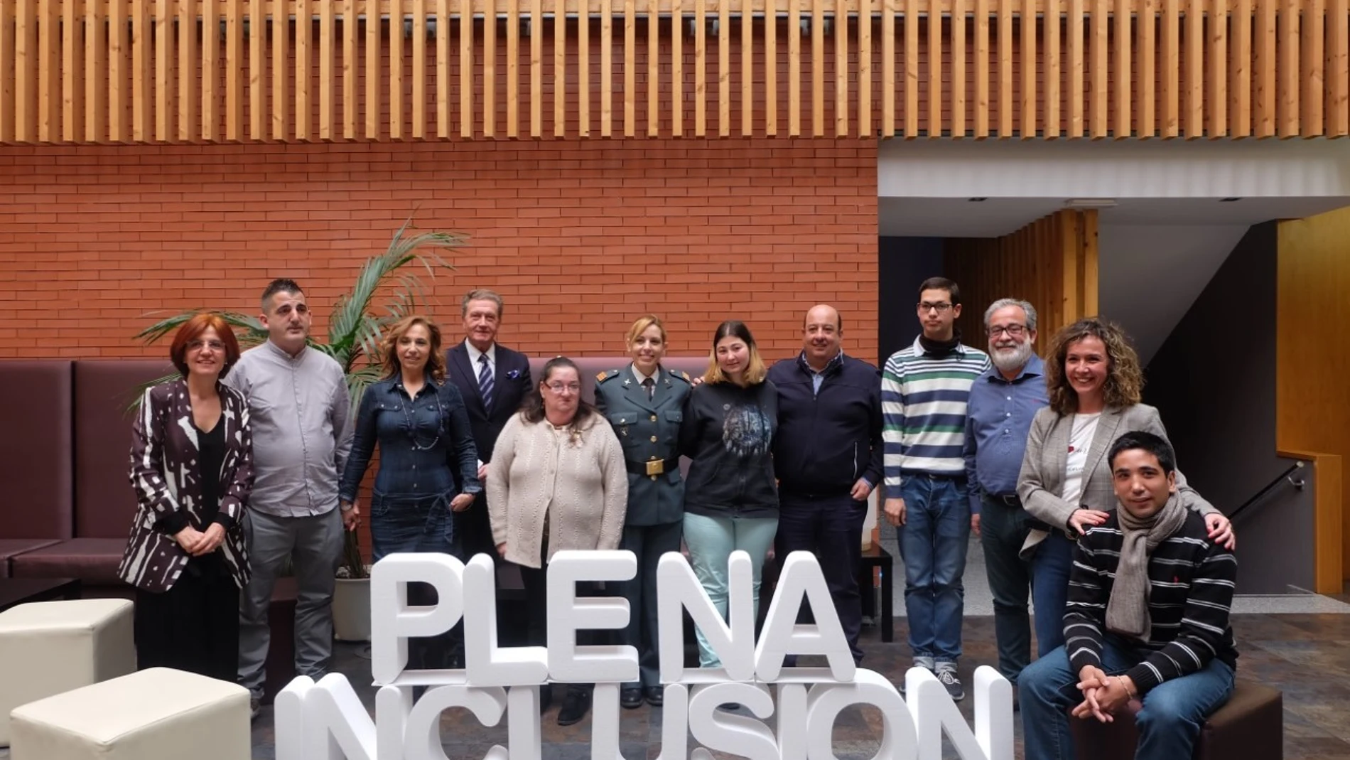 Participantes en la presentación de la nueva campaña de Plena Inclusión Castilla y León