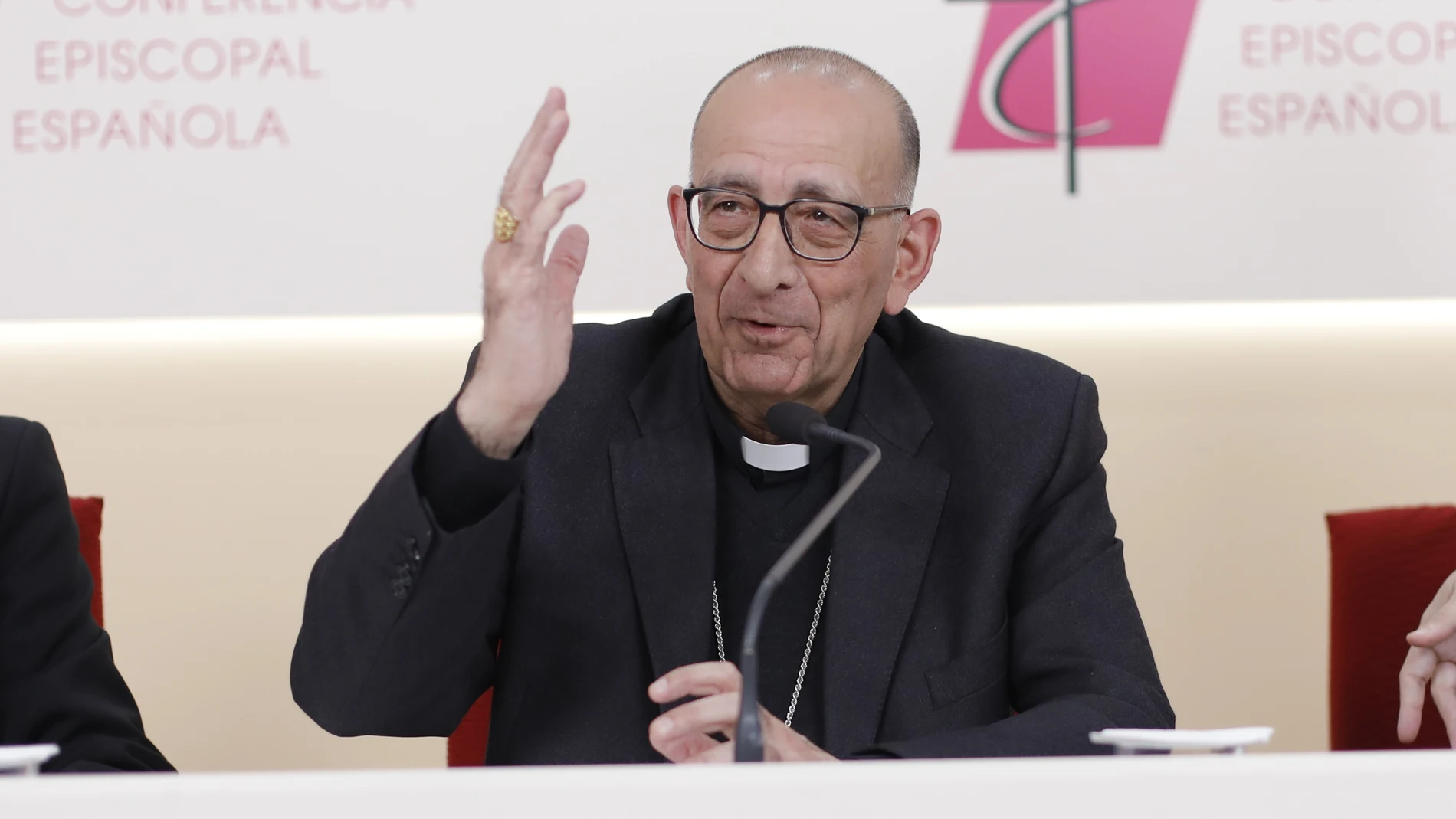 El Cardenal Omella nombrado como nuevo presidente de la Conferencia Episcopal sustituyendo a Ricardo Blazquez al frente de la misma.