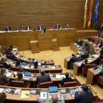 Imagen del pleno de Les Corts celebrado hoy