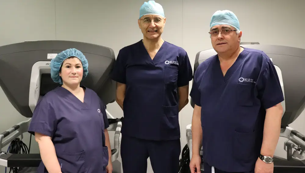 Los Dres. Cisneros y Tabernero, responsables del servicio de Urología del HLA