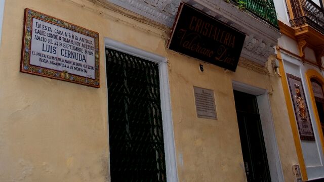 Casa natal de Luis Cernuda, ubicada en la calle Acetres número 6 de Sevilla