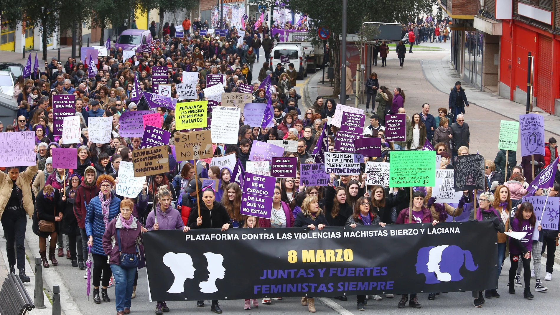 Manifestación del Día Internacional de la Mujer en Ponferrada