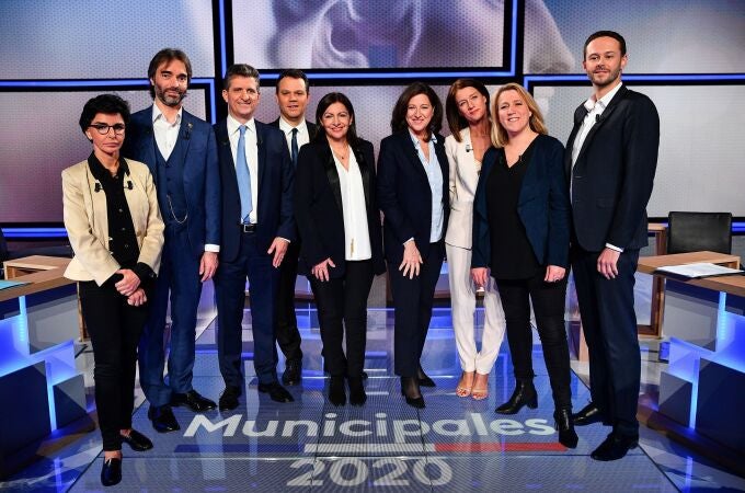 Los candidatos a la alcaldía de París momentos antes de celebrar un debate televisivo/REUTERS