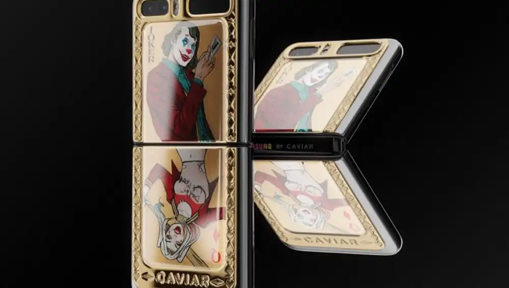 Así es la edición especial del Samsung Galaxy Z Flip, con el Joker y Harley Quinn como protagonistas
