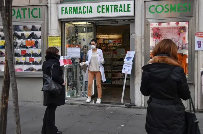 Testigo directo en Italia: Salvoconducto solo para ir a la farmacia 