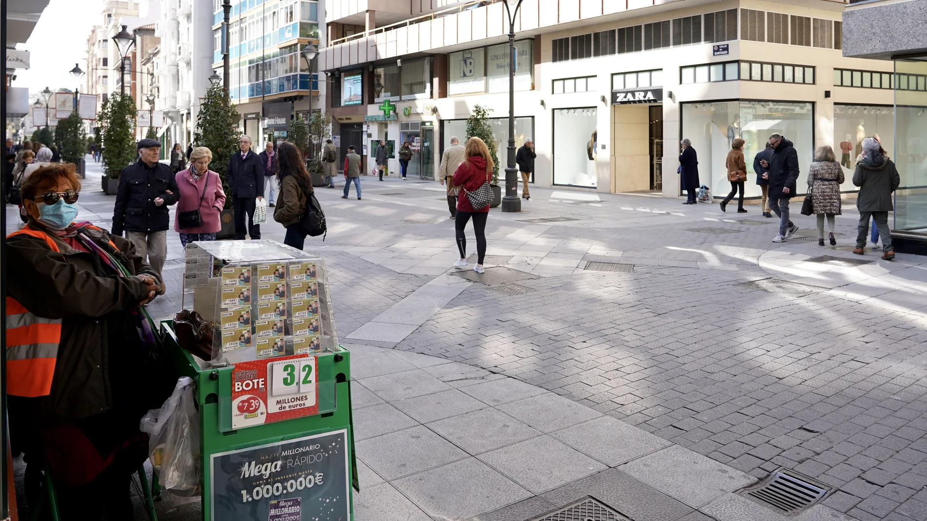Vendedora de la ONCE en Valladolid