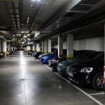 Plazas de aparcamiento de un garaje comunitario en Madrid