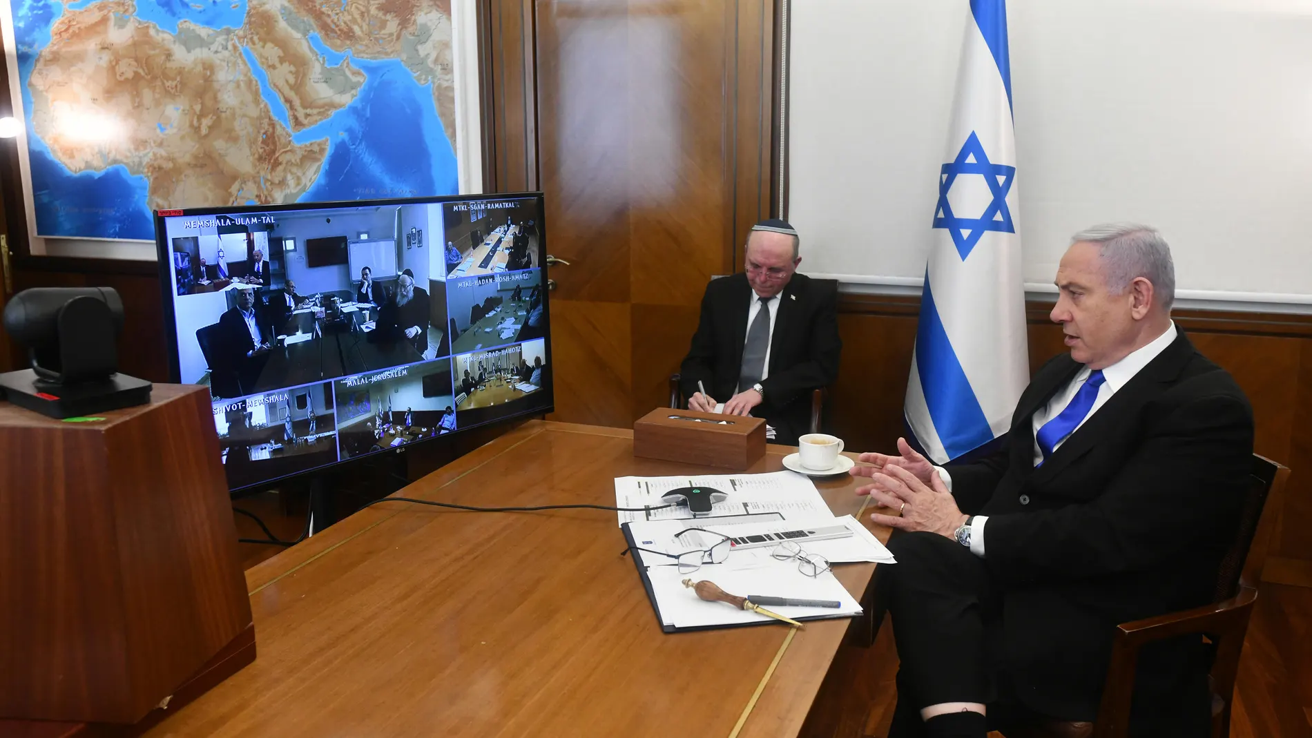 Isareli cabinet meeting in Jerusalem