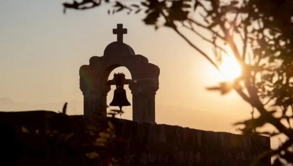 Repique de campanas a la hora del Ángelus