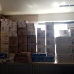 La Policía Local de Getafe encuentra 40.000 guantes almacenados en una empresa