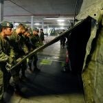 El ejército instalando un hospital militar de campaña de unos 400 metros cuadrados, junto a la zona de Urgencias del Hospital Universitario Central de Asturias, a 20 de marzo de 2020
