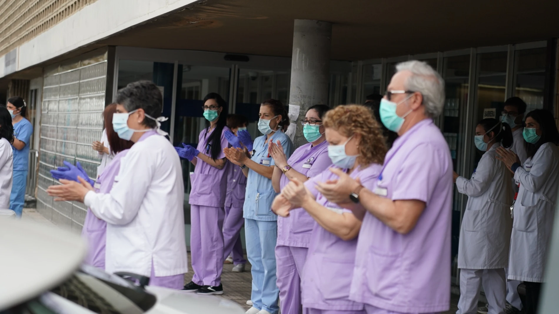 Minutos de silencio por la enfermera fallecida por Covid-19 en el País Vasco