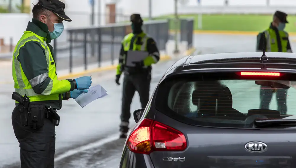 Guardia Civil intensifica controles en las carreteras de salida de Sevilla