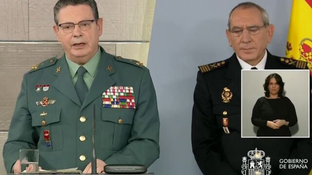 El director operativo adjunto de la Guardia Civil, Laurentino Ceña, junto al el director operativo adjunto de la Policía Nacional, José Ángel González