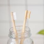 Dientes más blancos en casa.