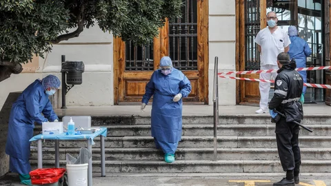 Será el Gobierno el que decida qué centros privados pueden colaborar con la sanidad pública