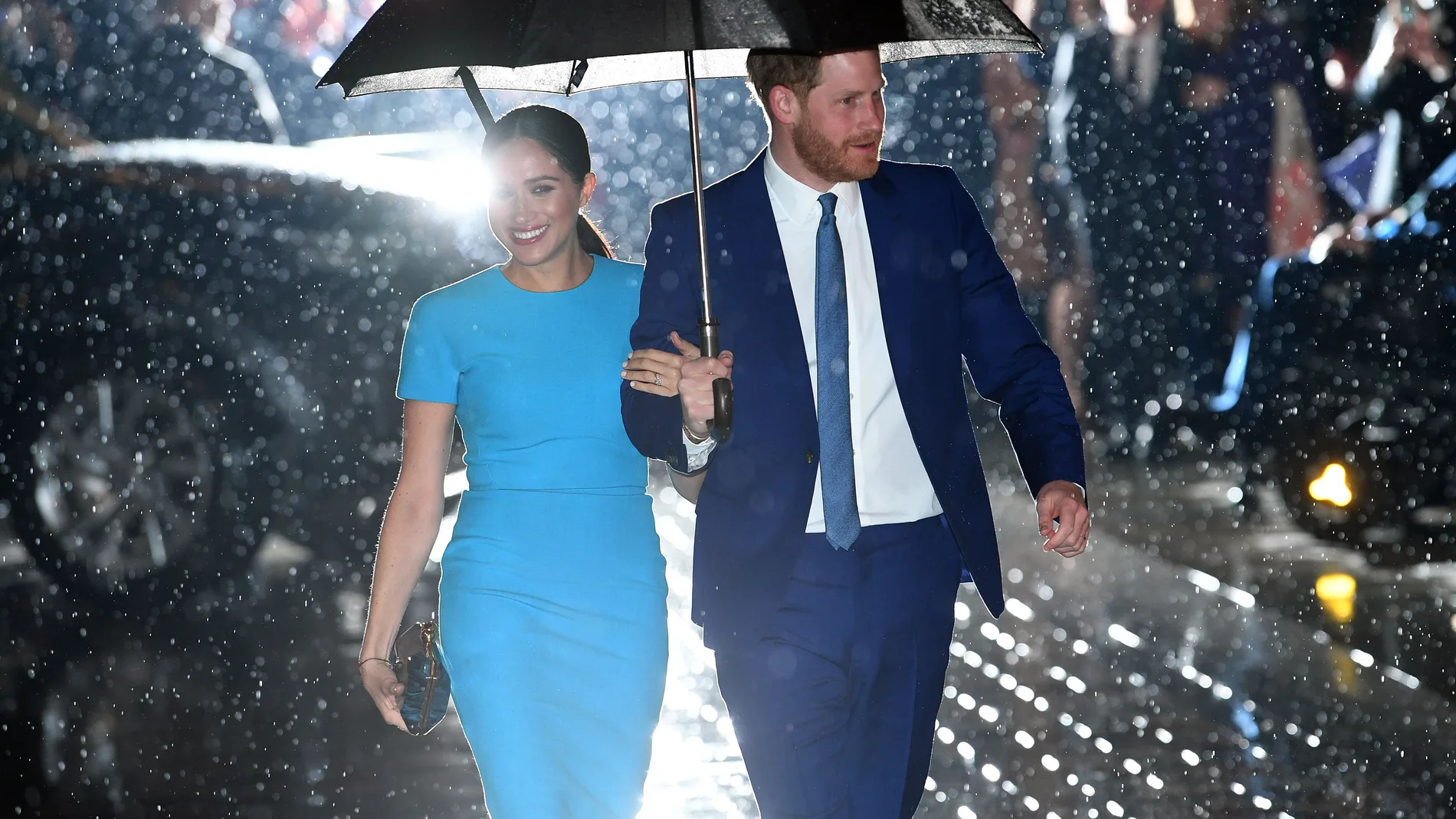 Harry and Meghan allegedly move to California