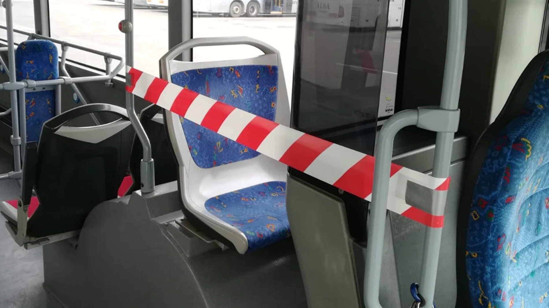 Medidas de seguridad e higiene en los autobuses urbanos de Cartagena por la crisis sanitaria