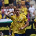 Álex Fernández con el Cádiz.
