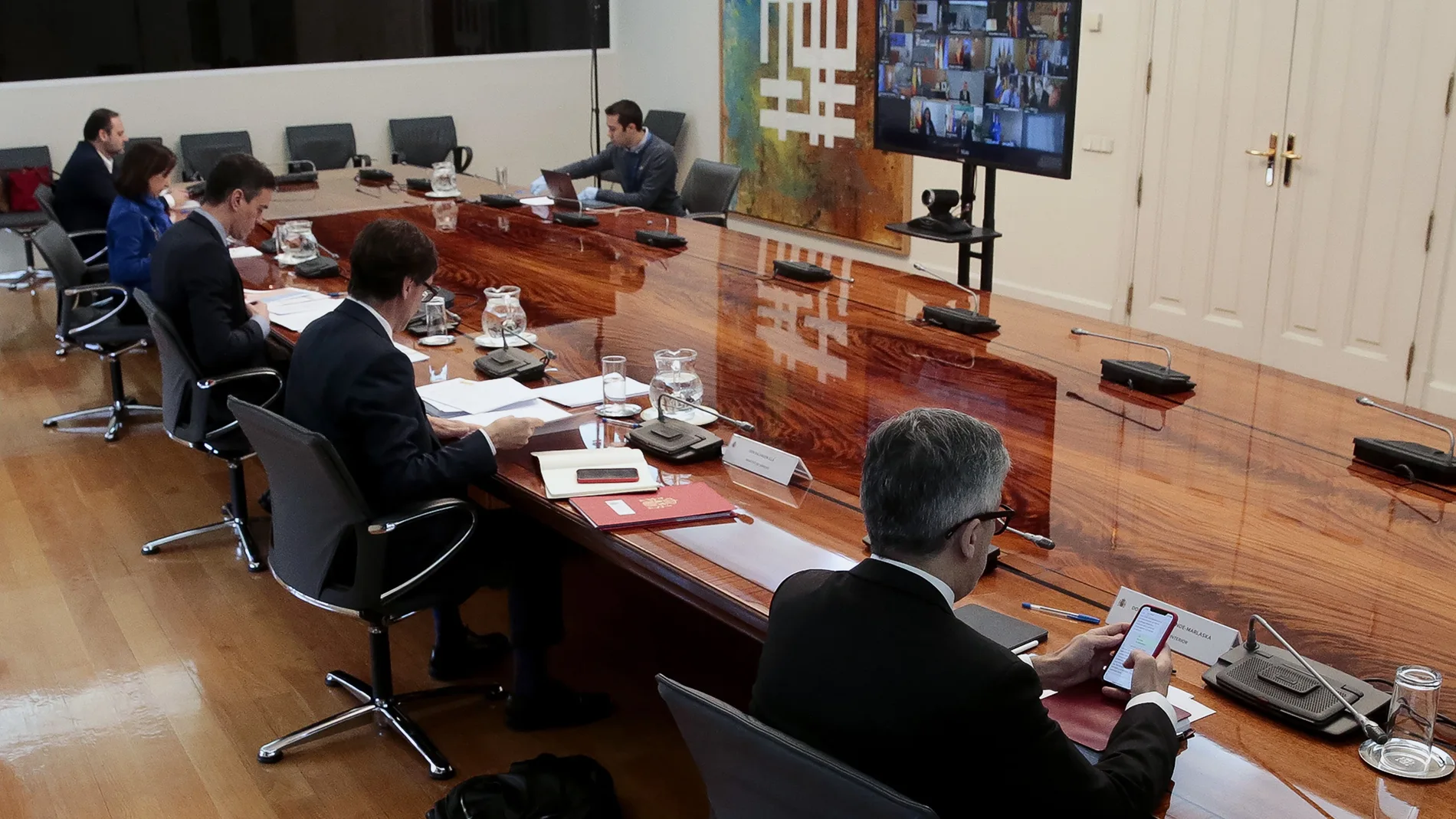 Videoconference with the regional goverment presidents