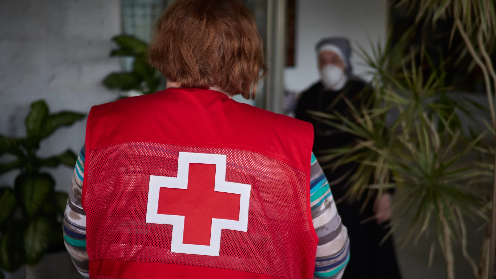 Seguimiento de la labor de la Cruz Roja frente al coronavirus en Pamplona