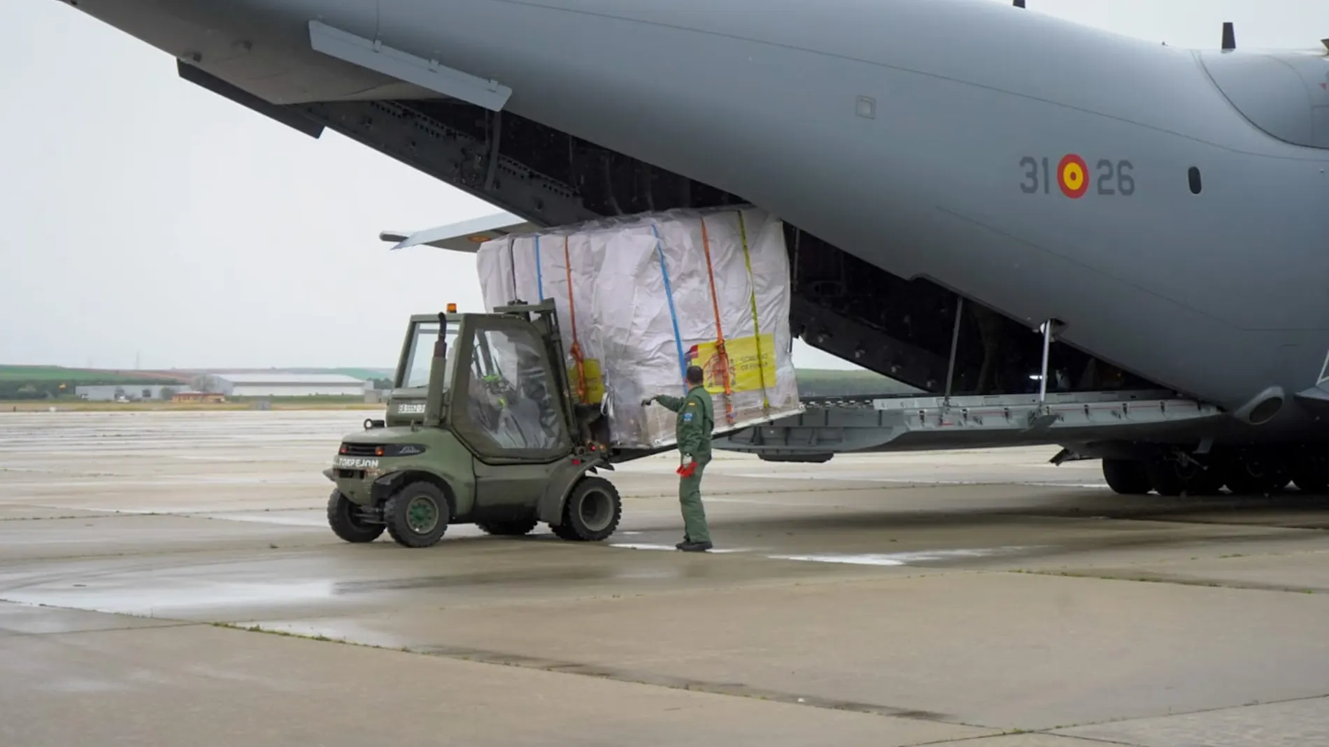 Material sanitario transportado por el Ejército del Aire