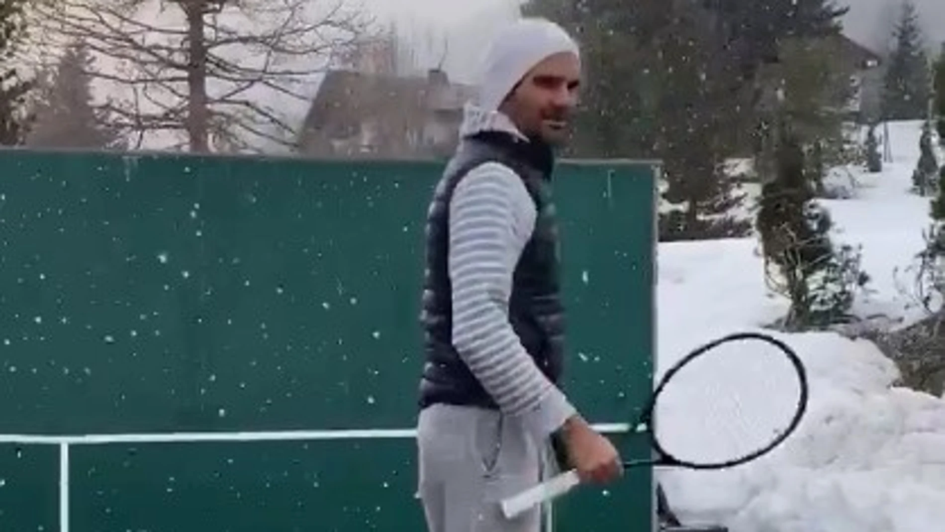 Roger Federer, en un particular entrenamiento