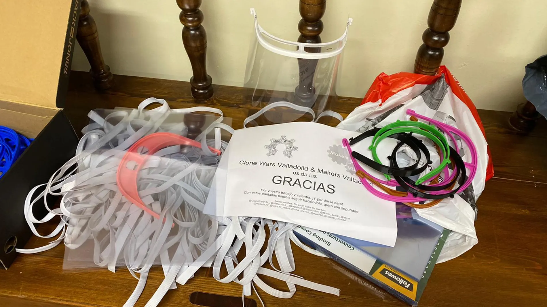 Mascarillas que están fabricando el colectivo Maker-Clone Wars para su reparto en los pueblos de Valladolid
