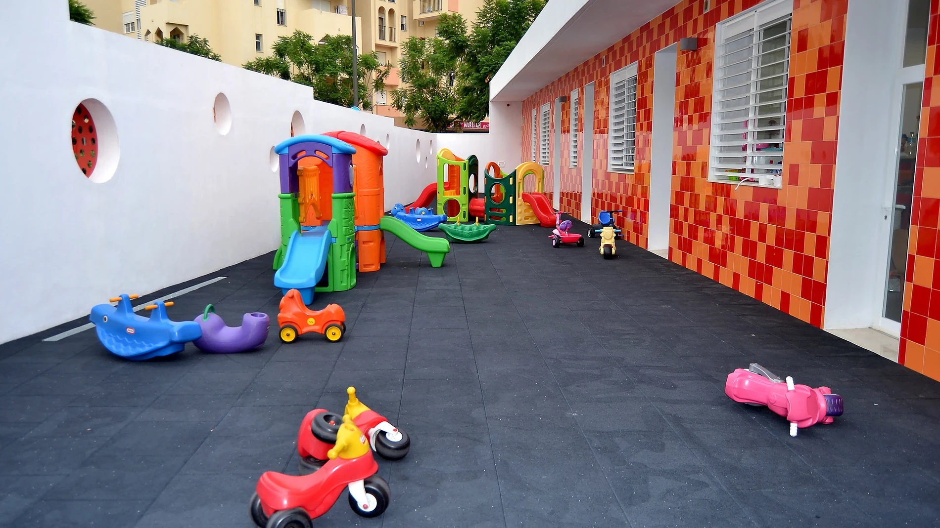 Málaga.- Coronavirus.- El Ayuntamiento de Estepona elabora a diario actividades para alumnos de las escuelas infantiles