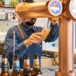 Grifos de cerveza CruzcampoJULIAN ALVAREZ/HEINEKEN (Foto de ARCHIVO)11/04/2019