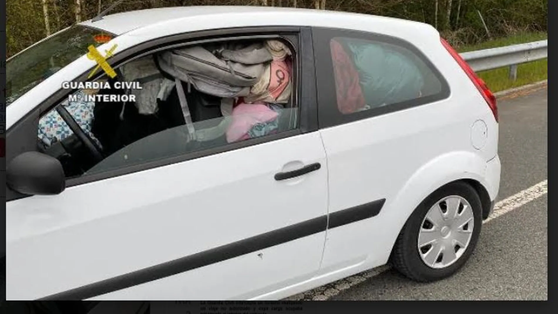 Coche con la casa dentro