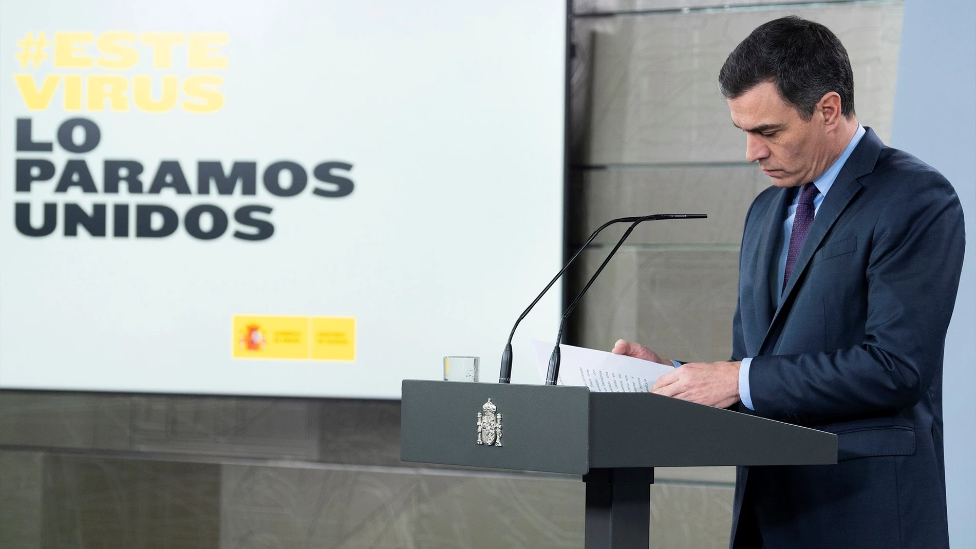 Sánchez avisa de que seguirá la alarma tras el 25 de abril aunque rebajada