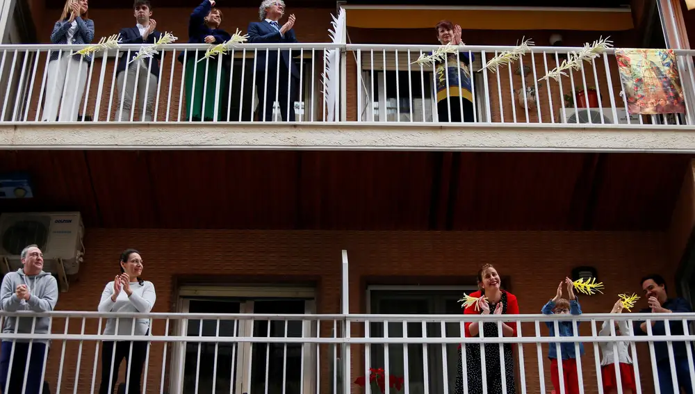 Las comunidades de vecinos han ejemplificdo la solidridad y el cumplimiento del confinamiento y medidas de seguridad