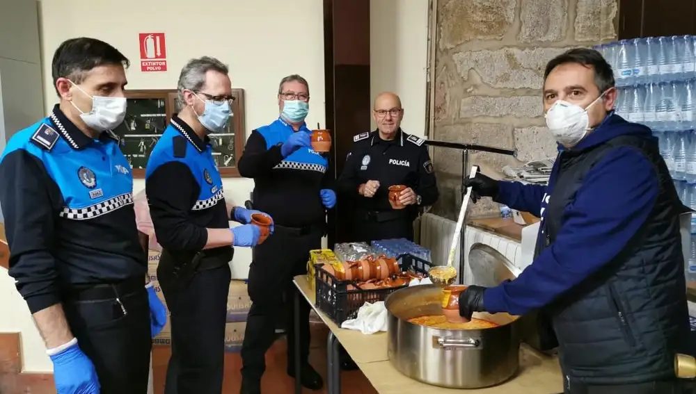 Hosteleros de Zamora preparan sopas de ajo