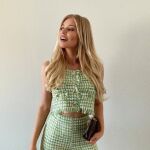 El conjunto de tweed de Zara que no nos vamos a quitar cuando termine la cuarentena.
