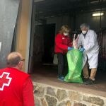 UPA-Ávila dona 80 cabritos a Cruz Roja para que se repartan entre residencias de ancianos de la provincia abulense